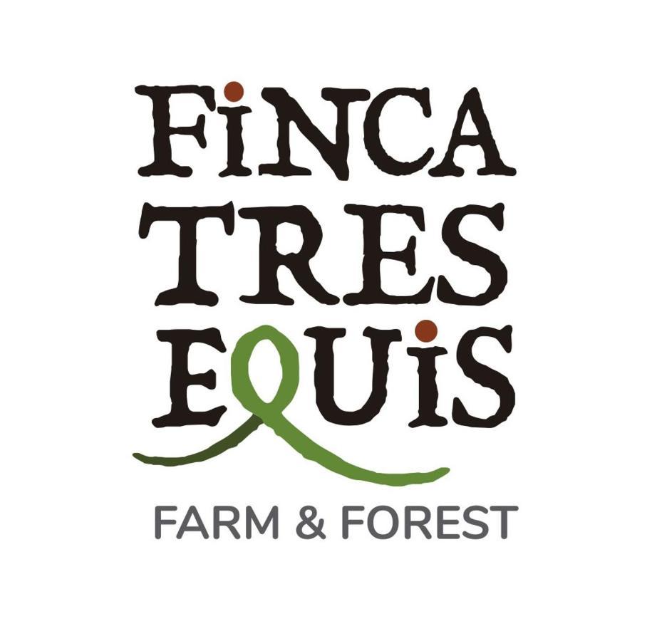 Finca Tres Equis - Farm And Forest Eksteriør billede